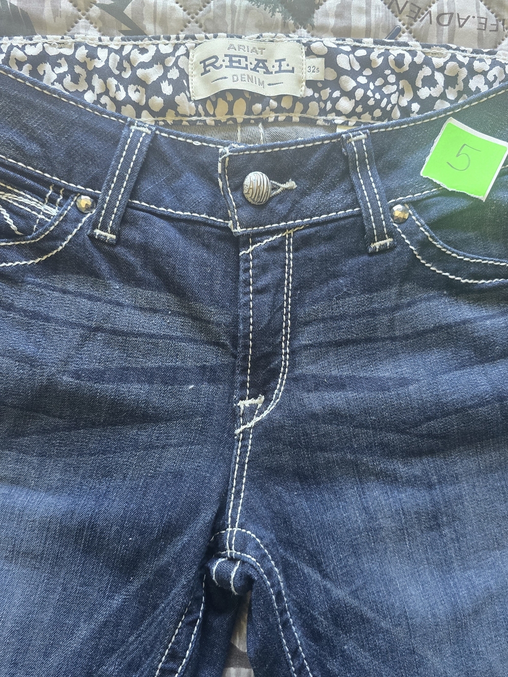Ariat Woman’s Slim Straight Dark Blue Jeans with Contrast Stitching